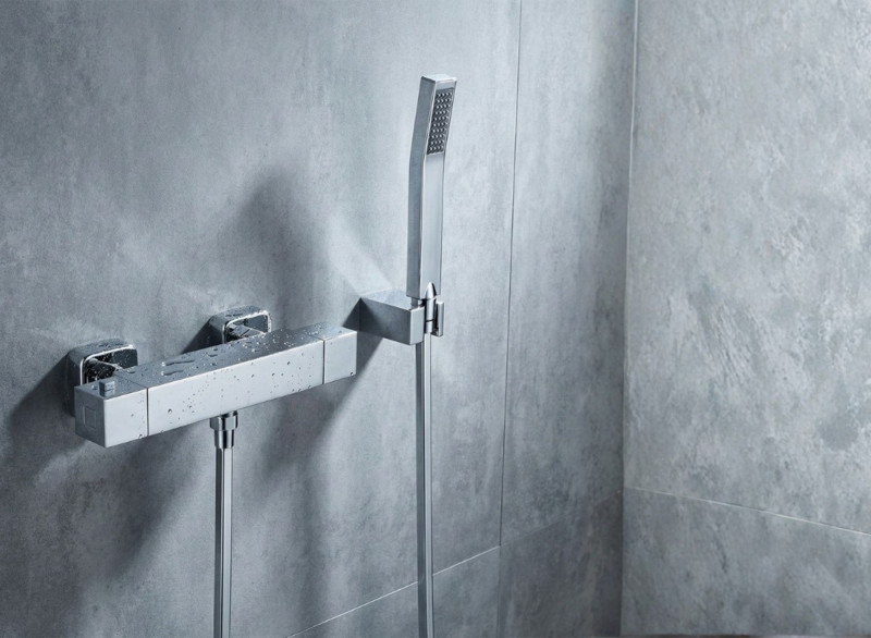 TERMOSTATIQUE DE DOUCHE CUBIC CHROMEE